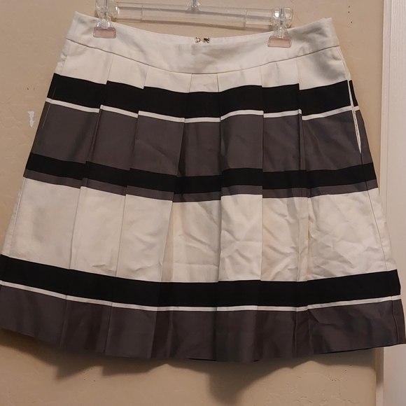 Loft Striped skirt Size 8 - Picture 2 of 6